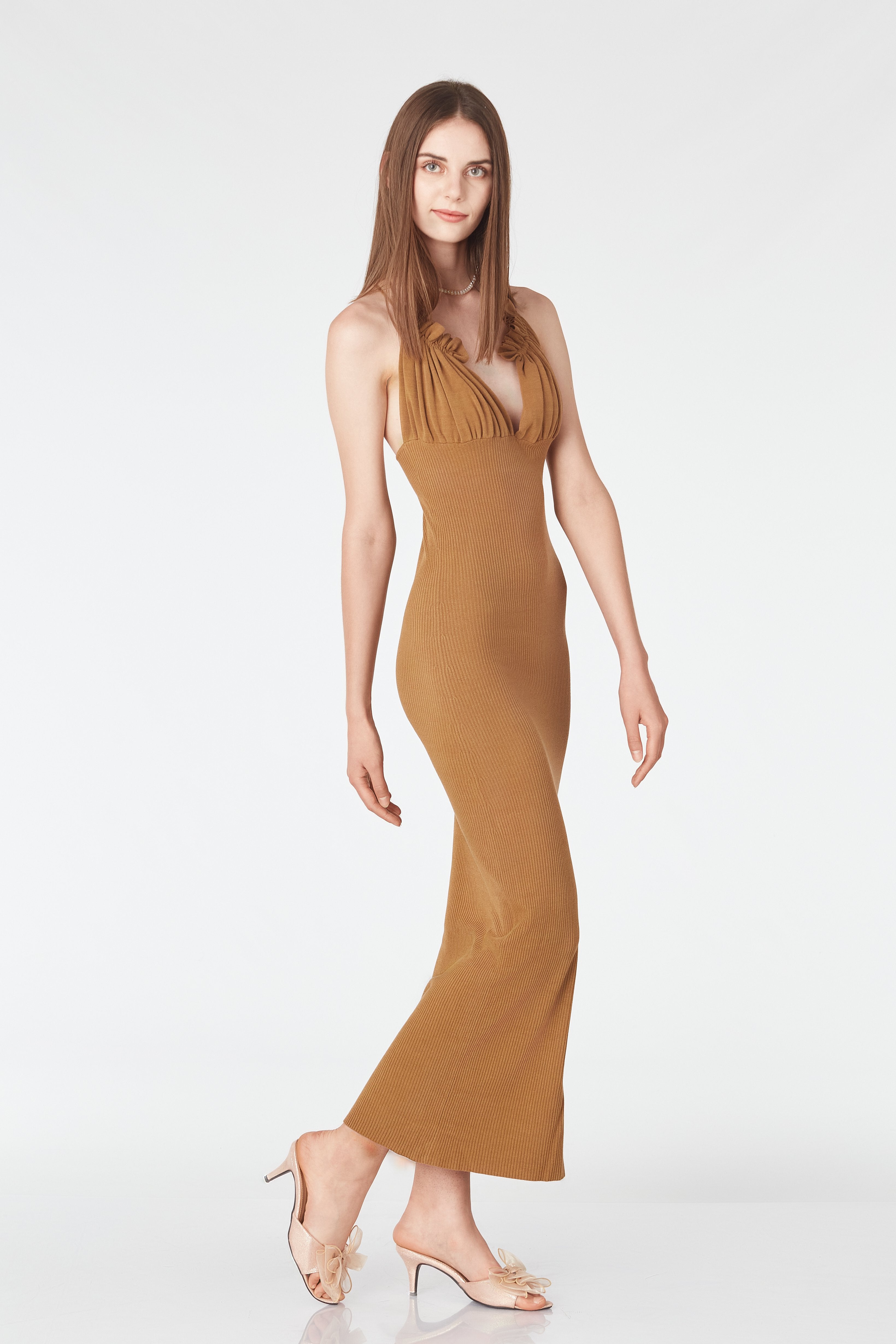 Rochie eleganta cu cupe
