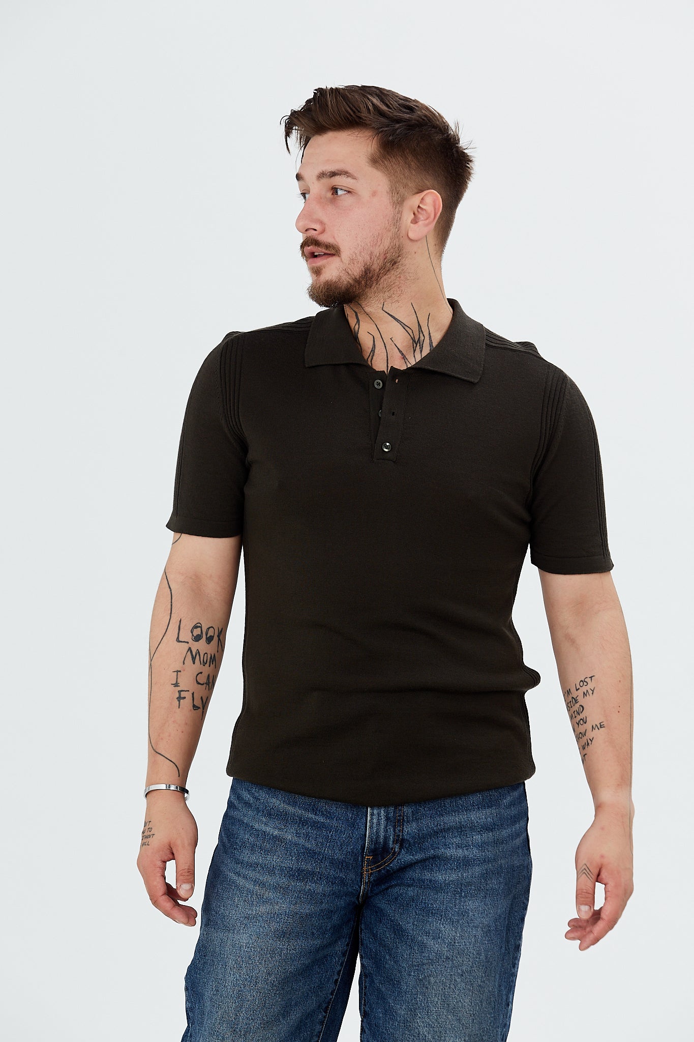 Sweater with short sleeves and polo collar