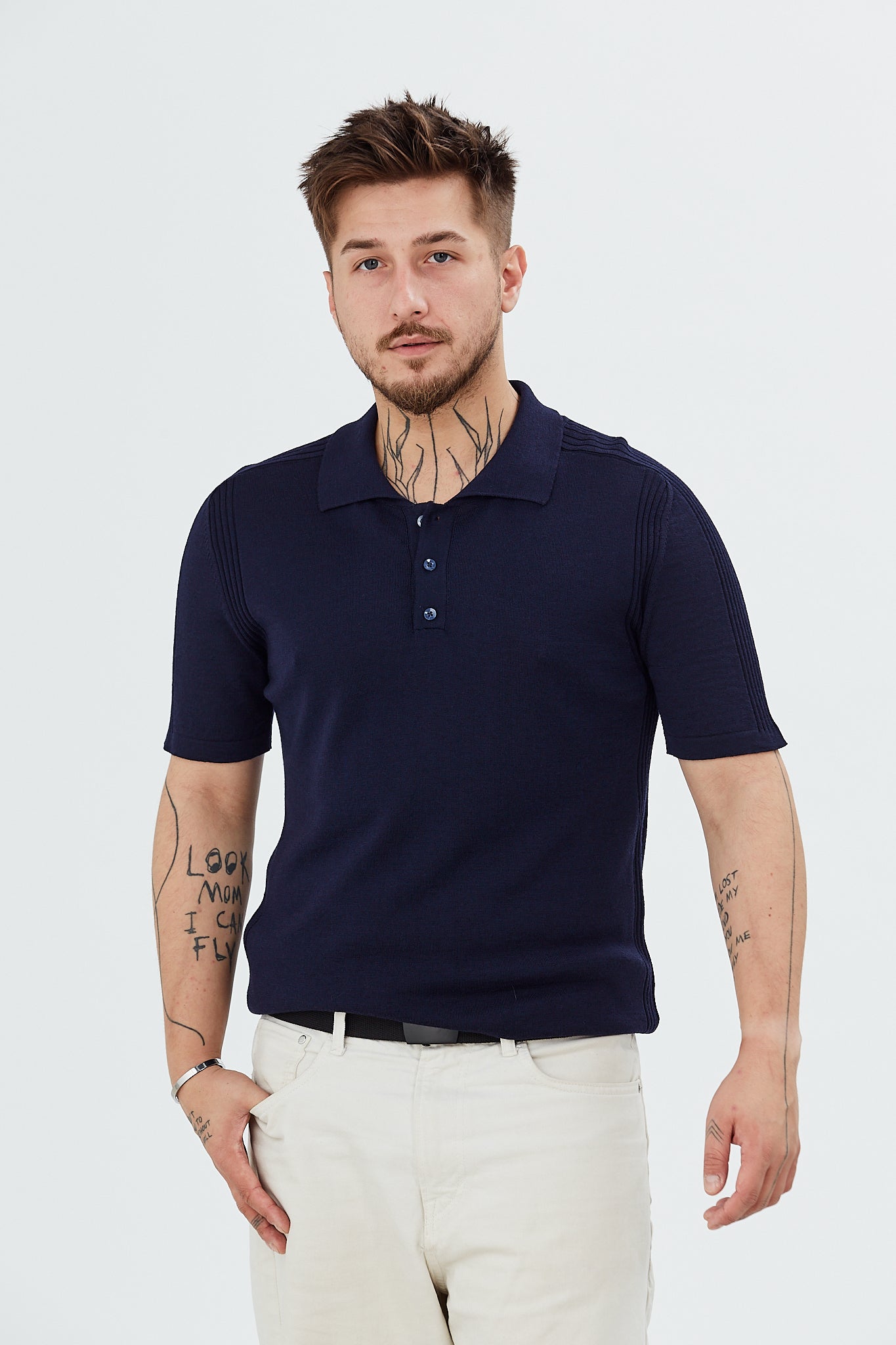 Sweater with short sleeves and polo collar