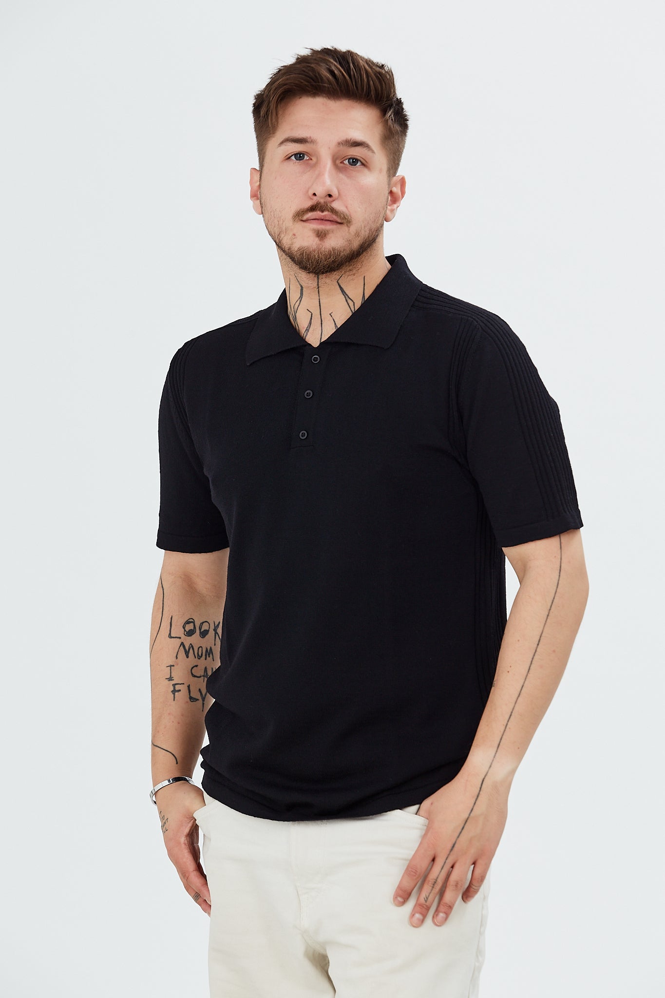 Sweater with short sleeves and polo collar