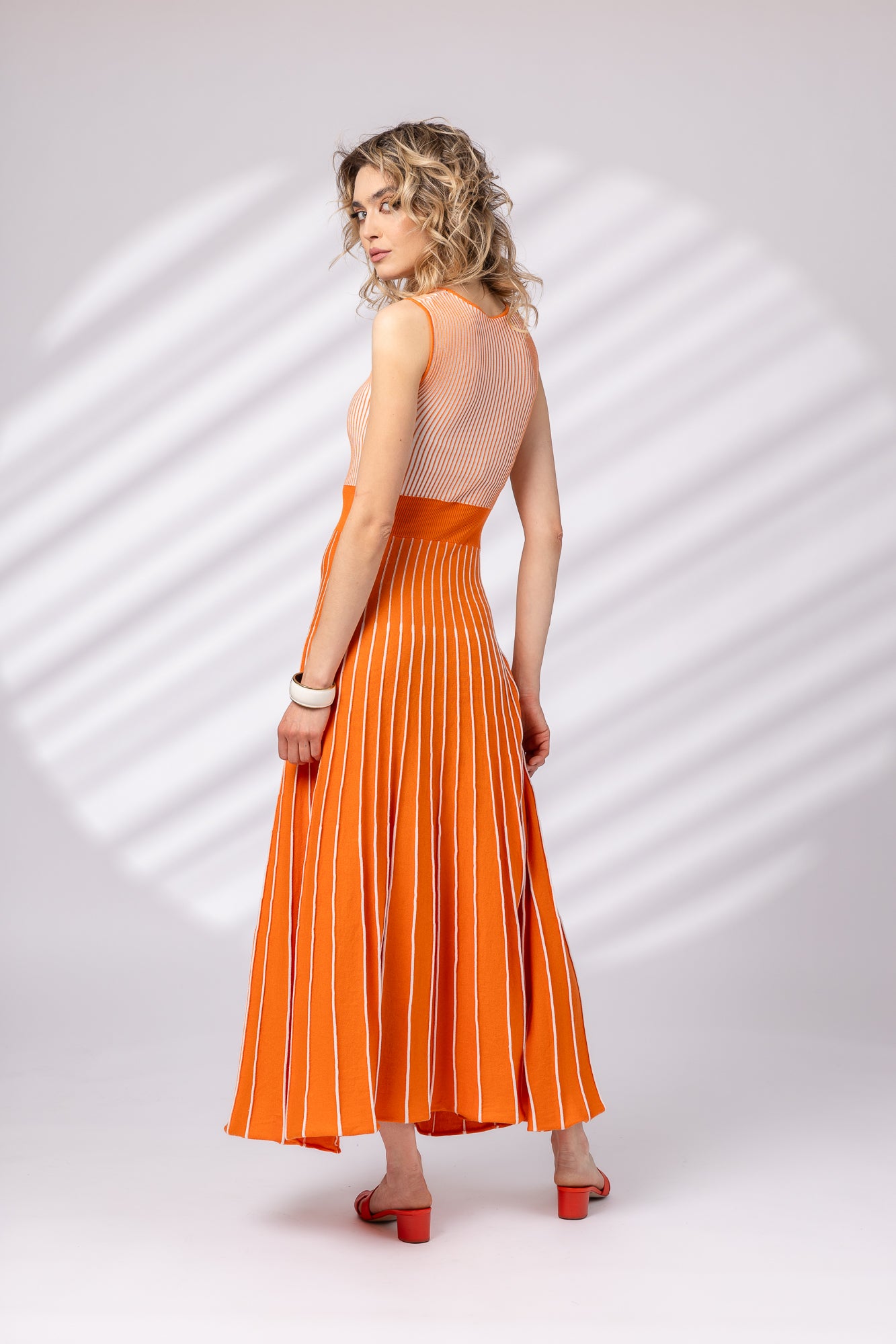 Long dress in two colors