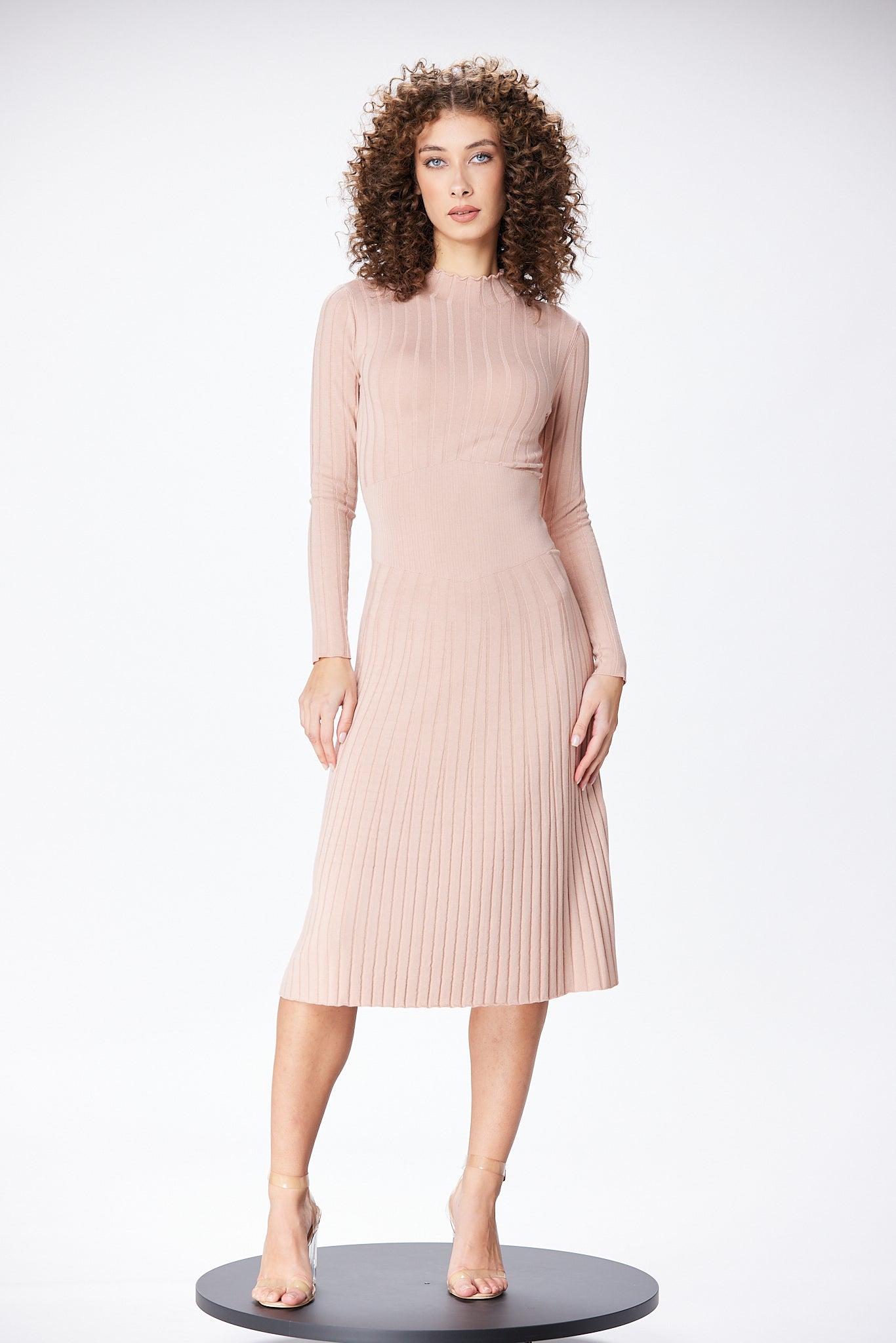 Midi dress with contoured waist