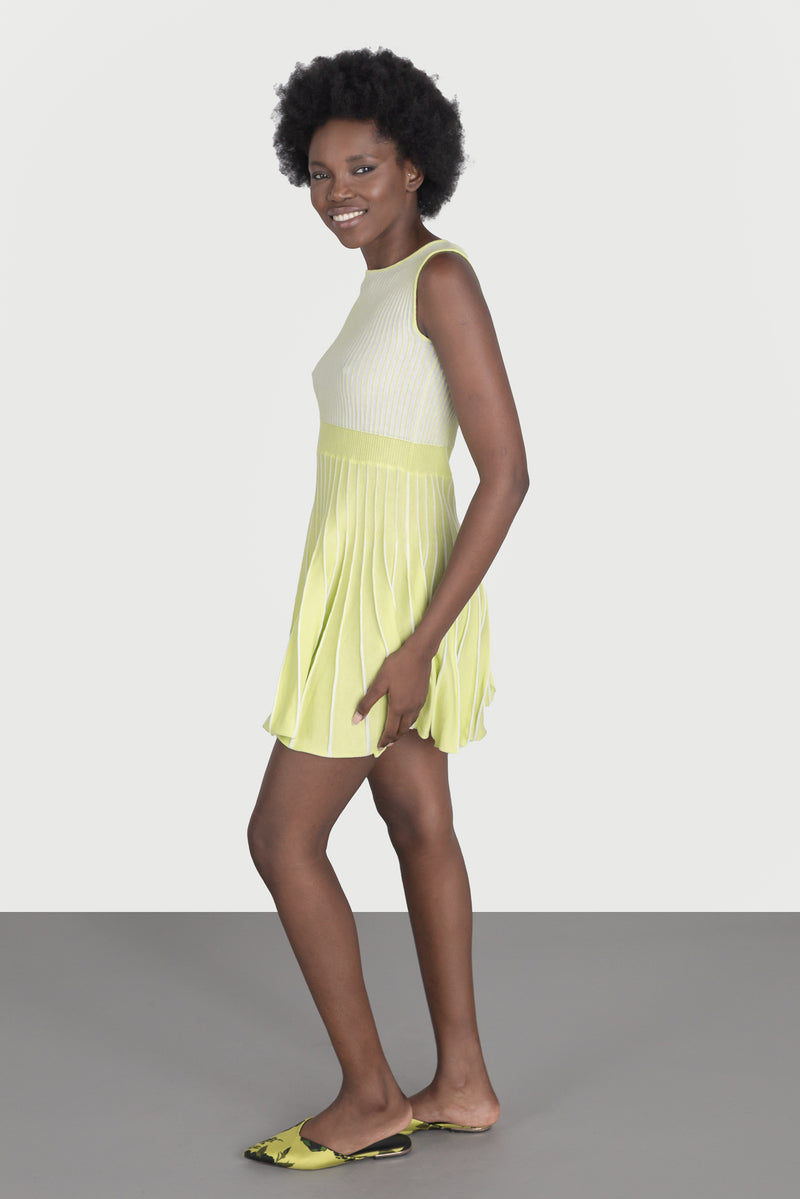 Rochie mini evazata