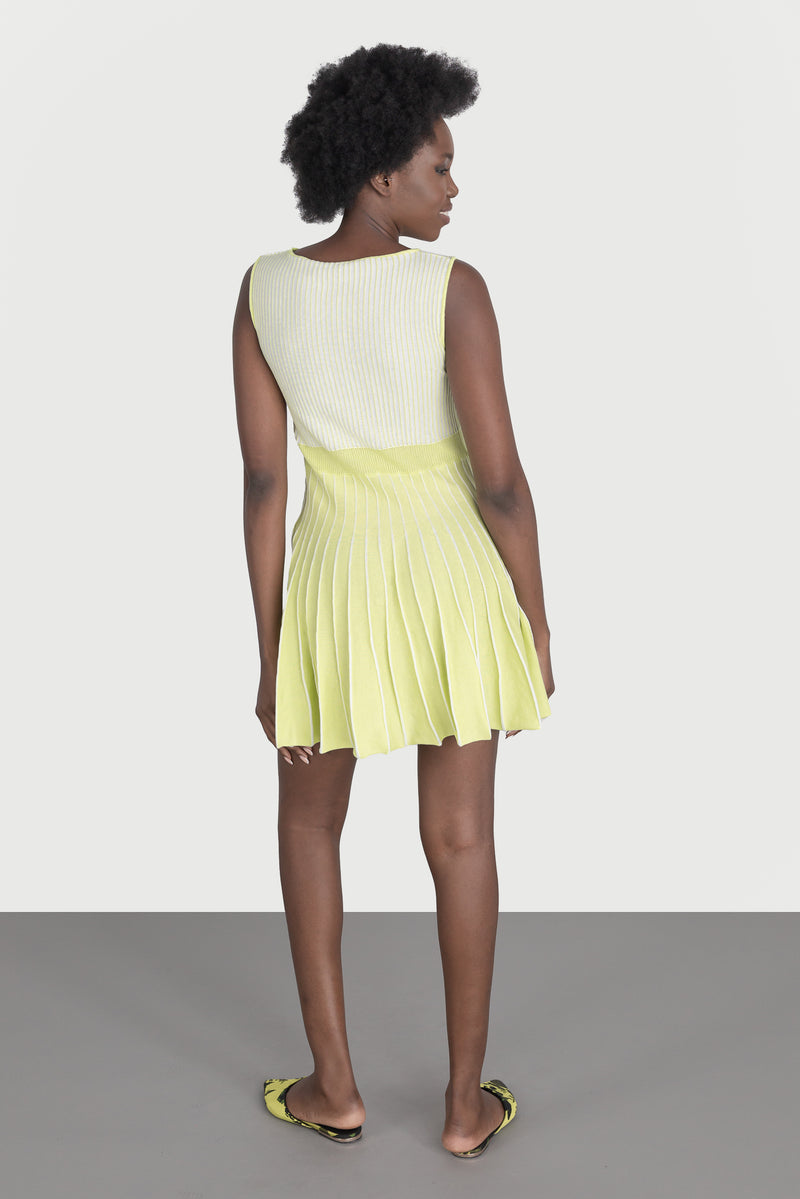 Rochie mini evazata
