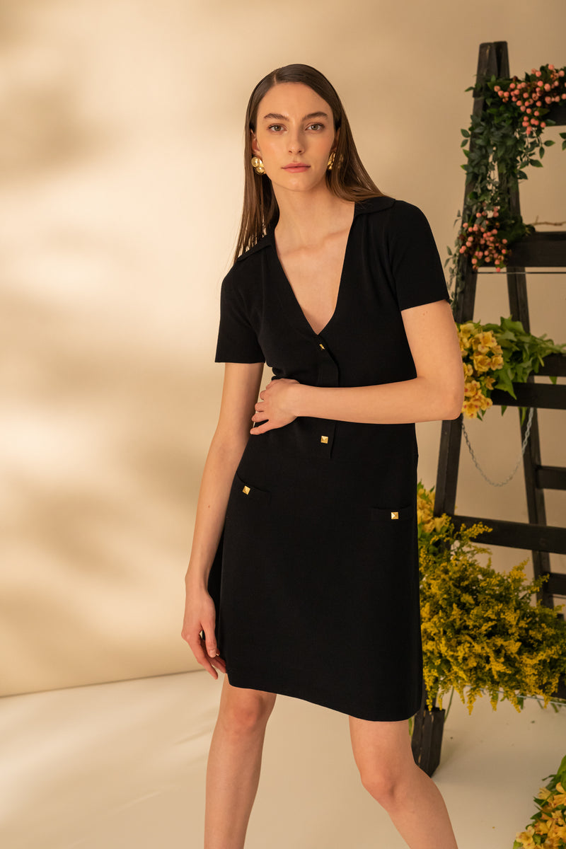 Rochie scurta, usor evazata